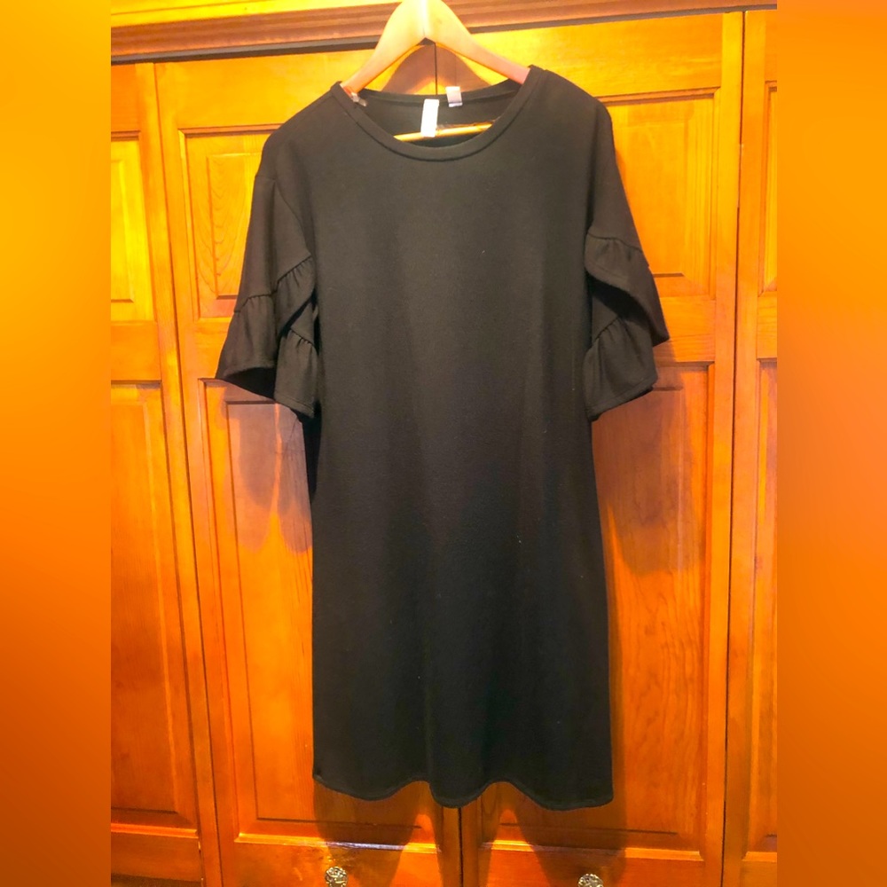 Tacera Crew Neck Knit Style